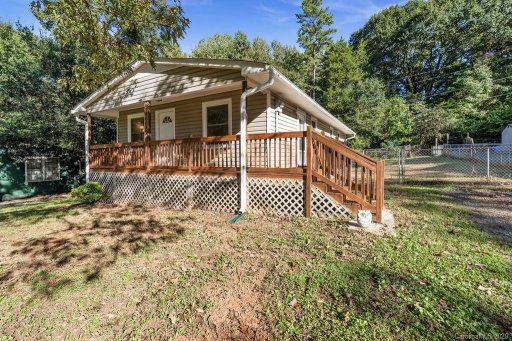 5401 Pine Cape Drive