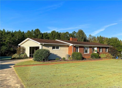 9667 Pine Tree Road