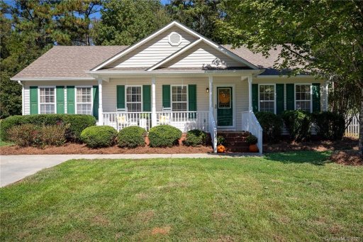1426 Lowell Trace