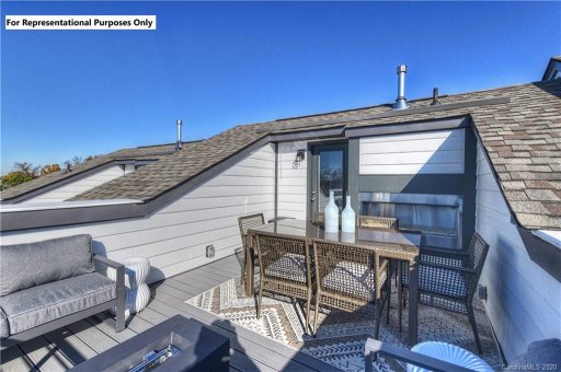 424 Grey Reagan Trail