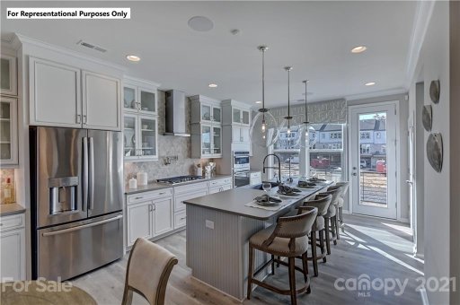 414 Grey Reagan Trail