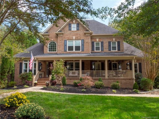 5915 Cabell View Court