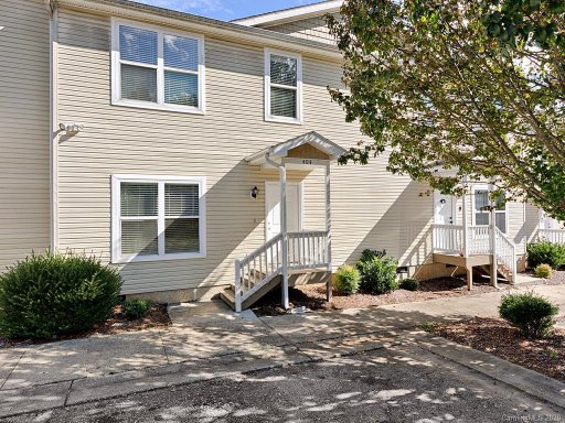 404 Villas Court