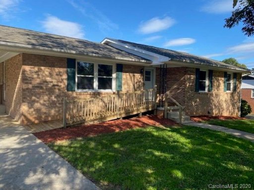 212 Tanglewood Drive