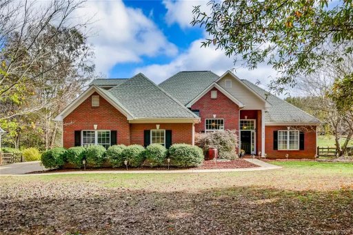 424 Hunters Pointe Road