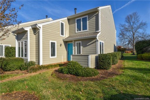 16712 Spinnaker Lane