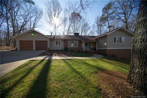 2610 Eastbrook Lane