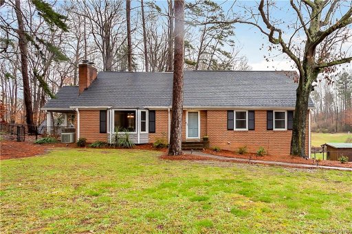 8121 Larkhaven Road