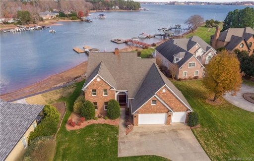 1212 Eaglecrest Drive