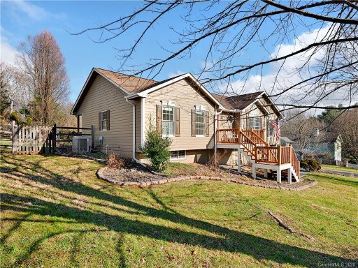 15 Mallory Meadows Court