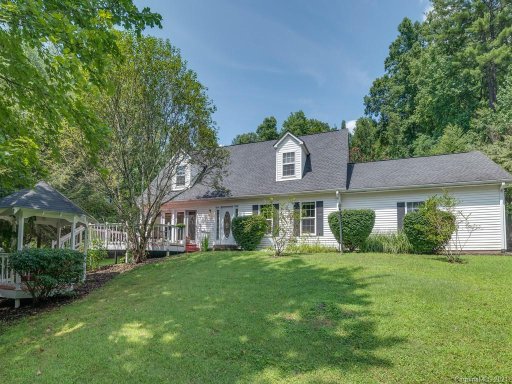 107 Lone Eagle Lane