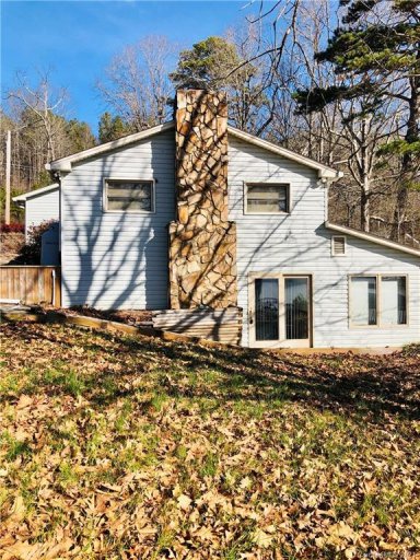 1304 Lakeshore Drive