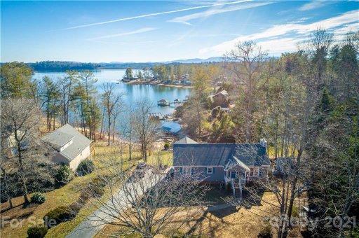 2641 Laurel Pointe Drive