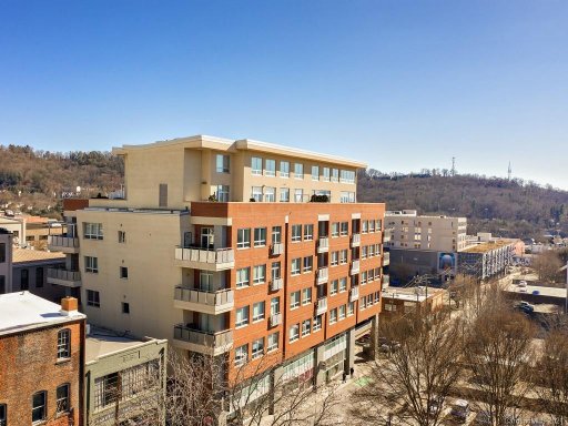 12 Lexington Avenue 507