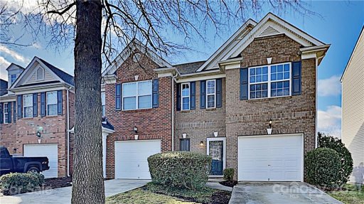 9590 Walkers Glen Drive