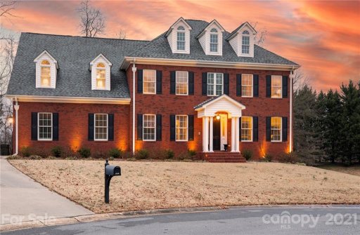 2651 Aspen Terrace