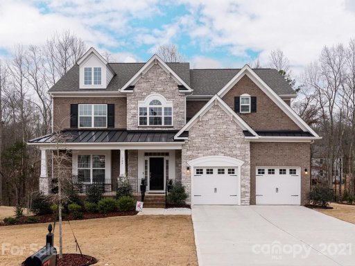 709 Laurel Oaks Court