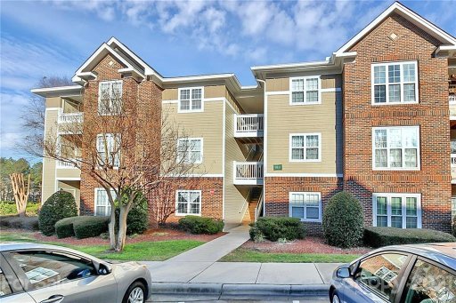 9811 Campus Walk Lane G