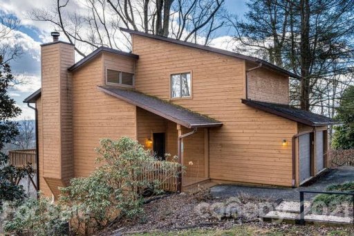 118 Laurel Road