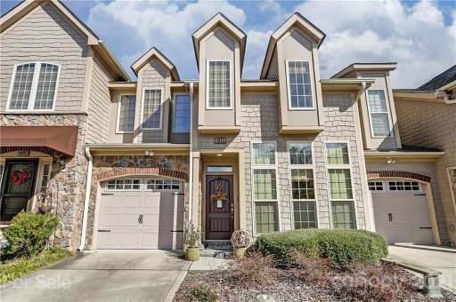 1013 Stuarts Landing Drive