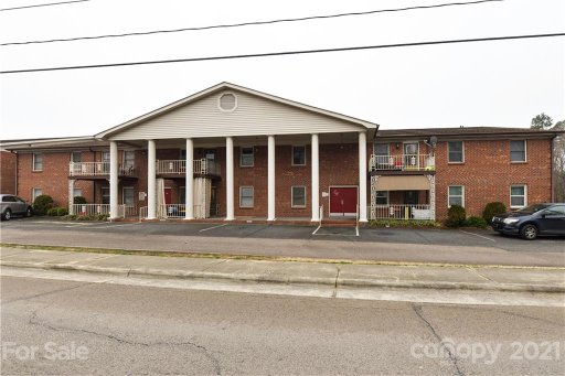 2112 S Main Street
