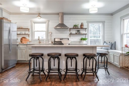 1209 Bethel Road L7 B1 M4