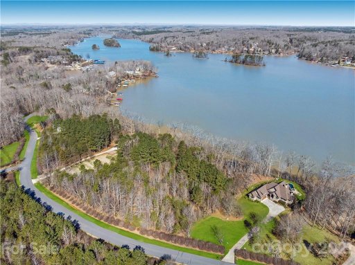 1194 Astoria Parkway 25