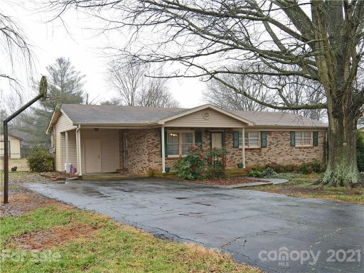 138 Victoria Drive