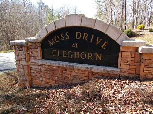 00 Moss Drive Moss Drive 52,53