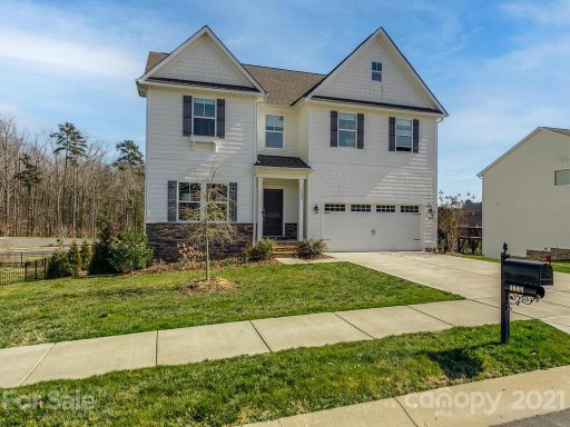 1203 Clover Lane