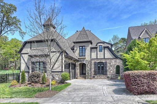 703 Sainte Rose Lane