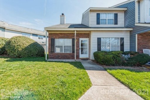 3845 Mosscroft Lane