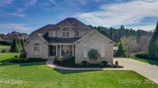395 Wellington Estates Drive