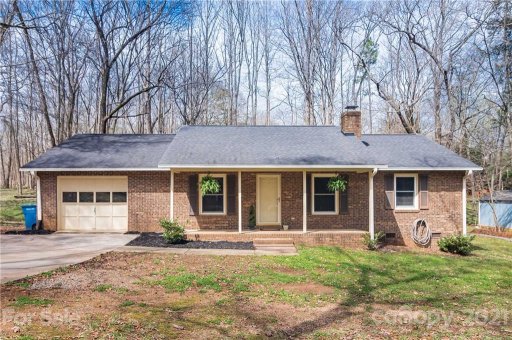 431 Hillcrest Drive