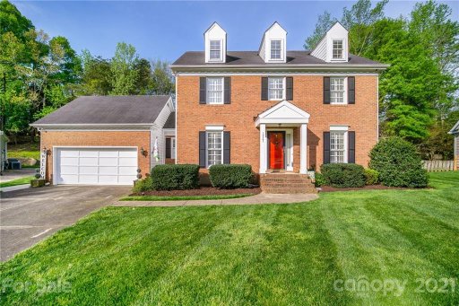 10907 Falls Branch Lane