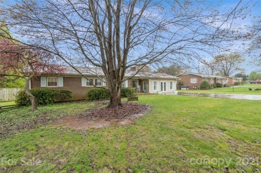 2102 Joe Road
