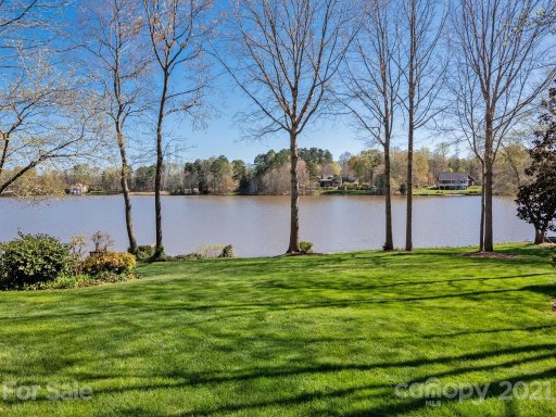 8118 Lake Providence Drive