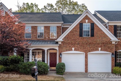 210 Robinlynn Road