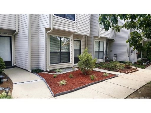 10957 Carmel Crossing Road