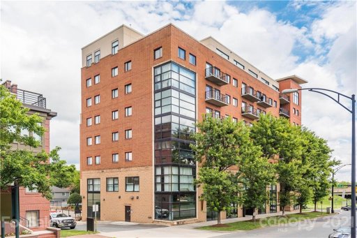 715 Church Street 501