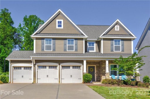 312 Redberry Court