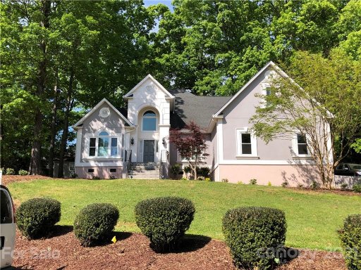 707 Carson Court