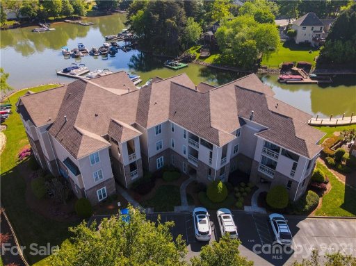 107 Pier 33 Drive 109