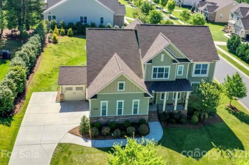 360 Monteray Oaks Circle