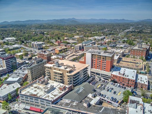 21 Battery Park Avenue 704