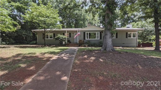 1476 Greenwood Lane