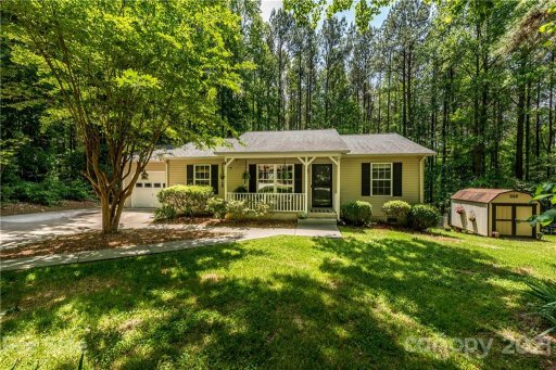 118 Greentree Drive