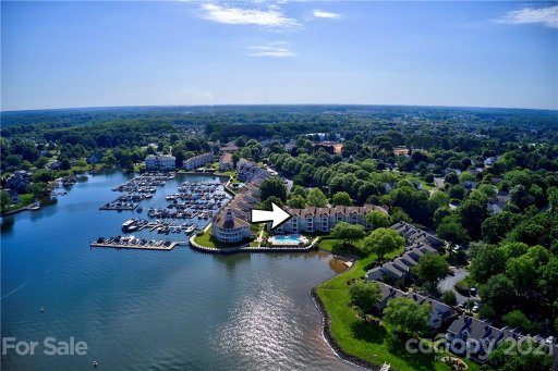 18595 Vineyard Point Lane