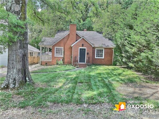 2112 Highland Street