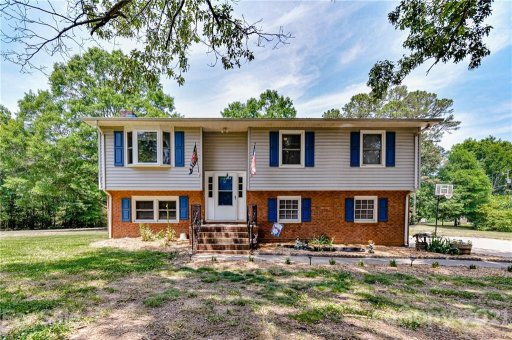 4530 Springview Drive